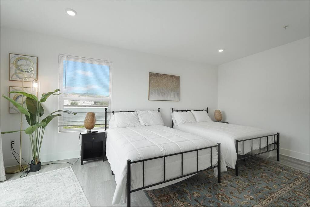 Сasa de vacaciones Enjoy Skyline Views From Private Roofdeck! *